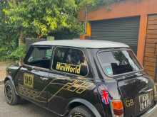 https://riyasewana.com/uploads/morris-mini-cooper-19190601832.jpg