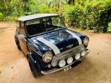https://riyasewana.com/uploads/morris-mini-cooper-241442434243.jpg
