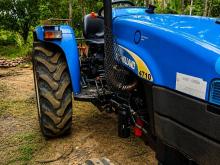 New-Holland 4710 2016 Tractor