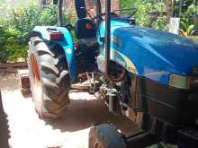 New-Holland 4710 2013 Tractor