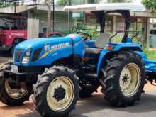 New-Holland 4x4 2020 Tractor