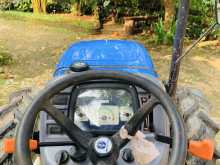 https://riyasewana.com/uploads/new-holland-tractor-121554522263.jpg