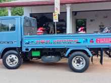 https://riyasewana.com/uploads/nissan--1992-1721510612404.jpg
