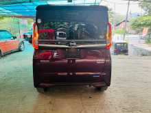 https://riyasewana.com/uploads/nissan--31003414502.jpg