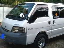 Nissan Vanette 2000 Van