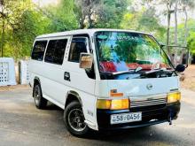 Nissan Nissan 1995 Van