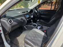 https://riyasewana.com/uploads/nissan-2025-30830014423.jpg