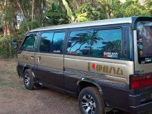 Nissan 24 1988 Van