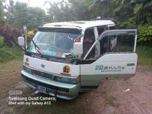 Nissan Caravan 1993 Van