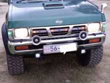 Nissan 4WD 1994 Crew Cab