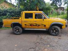 https://riyasewana.com/uploads/nissan-720-31324356335.jpg