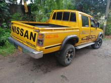 https://riyasewana.com/uploads/nissan-720-31324356384.jpg