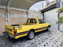 https://riyasewana.com/uploads/nissan-720-datsun-1982-217175712693.jpg