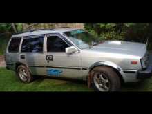 Nissan AD Wagon 1989 Car