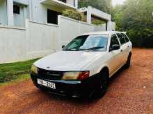 Nissan AD Wagon Y11 2000 Car