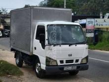 Nissan Nissan 2005 Lorry