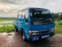 Nissan AKR 2002 Crew Cab