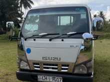 Nissan AKRg1 2005 Lorry