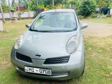 Nissan Al-12 2002 Car