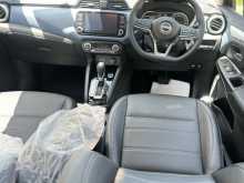 https://riyasewana.com/uploads/nissan-almera-turbo-12165045176.jpg