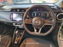 https://riyasewana.com/uploads/nissan-almera-vl-783113806.jpg