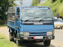 https://riyasewana.com/uploads/nissan-altas-200-1618353622122.jpg