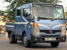 Nissan Altas 2004 Crew Cab