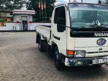https://riyasewana.com/uploads/nissan-atlad200-6904124612.jpg