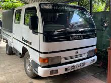 Nissan Atlas 1998 Crew Cab