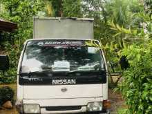 Nissan Atlas 2004 Lorry