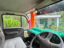 https://riyasewana.com/uploads/nissan-atlas-150-2001-98342512482.jpg