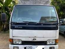 Nissan Atlas 150 2002 Lorry