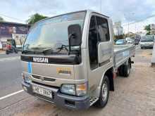 https://riyasewana.com/uploads/nissan-atlas-171224004772.jpg