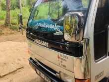 Nissan Atlas 2000 Lorry