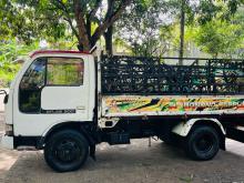 Nissan ATLAS 200 2000 Lorry