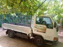 https://riyasewana.com/uploads/nissan-atlas-2000-710303713003.jpg