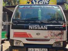 Nissan Atlas 2004 Lorry