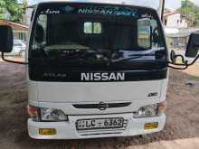 Nissan Atlas 2002 Lorry