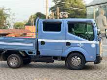Nissan Atlas Crewcab 2004 Crew Cab