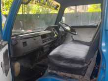 https://riyasewana.com/uploads/nissan-atlas-double-1992-1014211012764.jpg