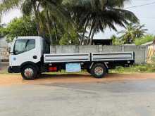 https://riyasewana.com/uploads/nissan-atlas-isuzu-2221104922373.jpg