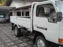 https://riyasewana.com/uploads/nissan-atles-1991-221057431265217.jpg