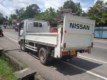https://riyasewana.com/uploads/nissan-atles-51357334872.jpg