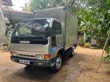 https://riyasewana.com/uploads/nissan-attlas-10-5-1998-1818032812782.jpg