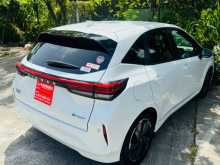 https://riyasewana.com/uploads/nissan-aura-12124826135.jpg