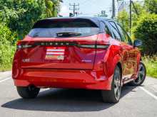 https://riyasewana.com/uploads/nissan-aura-5163347356.jpg