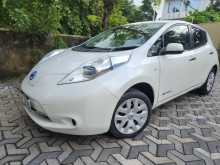 Nissan Leaf 2013 Car