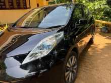 Nissan LEAF AZEO G 2014 Car