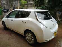 https://riyasewana.com/uploads/nissan-azeo-leaf-2013-2514243612803.jpg