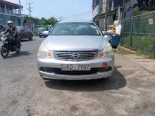 Nissan Bluebird 2011 Car